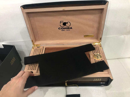 Cohiba Majestuoso 1966 20s 高希霸 雄伟1966保湿箱  50周年纪念20支/盒 （西班牙行货）