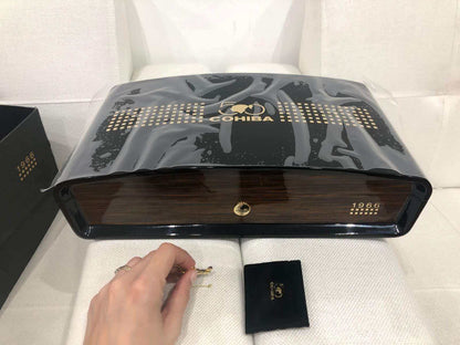 Cohiba Majestuoso 1966 20s 高希霸 雄伟1966保湿箱  50周年纪念20支/盒 （西班牙行货）